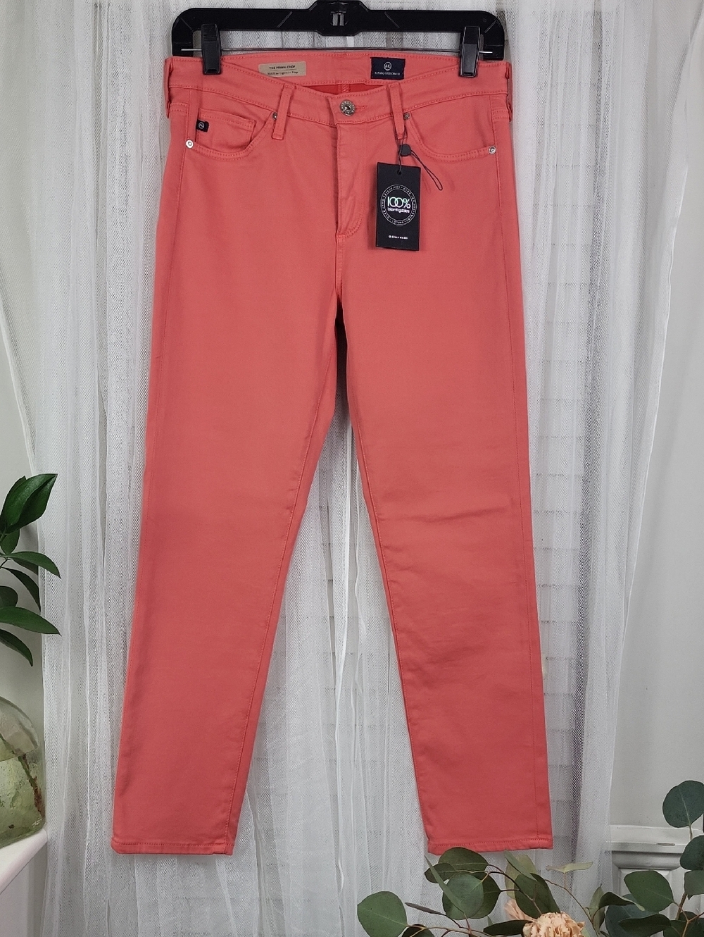 AG Adriano Goldschmied "The Prima" cigarette-leg jeans in a coral. Size 28